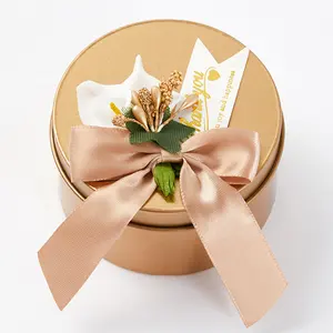 新奇婚礼水彩迷你礼品定制包装轻空食品级金属可爱圆形糖果锡盒