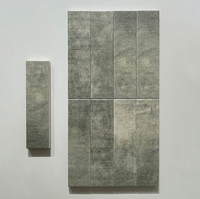 Carreaux de mur de salle de bain en pierre texturée mate faits à la main 75x300, revêtement décoratif intérieur pour hall d'hôtel de luxe