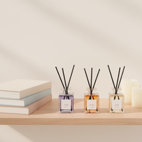Diffuseur de parfum en verre de luxe 50 ml, ensemble de diffuseur de parfum personnalisé, huile parfumée à la lavande et à l'ébène, parfum d'ambiance pour la maison 60+ jours, ambiance romantique, cadeau