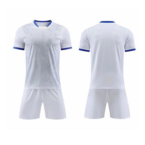 Hochwertige Fabrik Großhandel Custom Football Uniform Atmungsaktive Shorts Set für das Training Blank Teams Name - Product Image 2