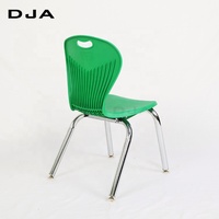 Chaise d'étudiant empilable à bas prix pour l'école, avec pieds chromés et assise en plastique, pour utilisation en extérieur et en salle de sport, garantie 15 ans