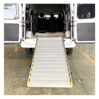 Rampe de chargement en métal pliable et portable en aluminium Caixin pour fauteuil roulant de moto pour escaliers