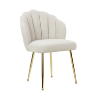 Meubles de chambre à coucher Chaise d'appoint nordique en tissu doux et confortable avec pieds dorés