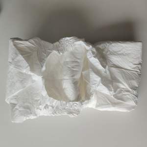 Nastro monouso per pannolini per adulti stampato Senior per incontinenza con certificato 13485 CE & ISO fabbricato in cina - Product Image 2