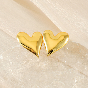 Zogxin Heart Shape <b>Stud</b> Earrings 18K <b>Titanium</b> Steel Gold Color Fashion Jewelry Gift For Women - Product Image 2