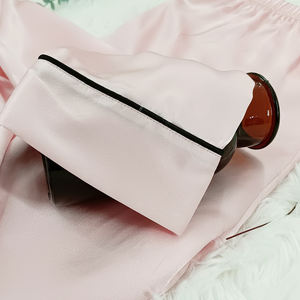 Conjuntos de pijama de seda 100% personalizados para mujer, Conjunto de pijama hipoalergénico ecológico de seda pura para mujer - Product Image 3