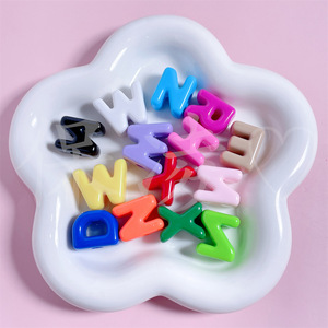 대형 구멍 영어 알파벳 아크릴 비즈 DIY 수공예 팔찌 휴대폰 비즈 팔찌용 - Product Image 6