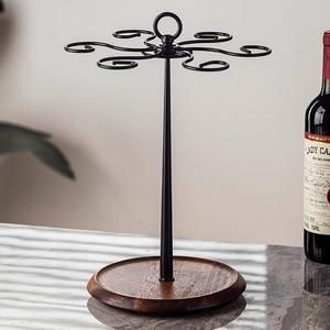 Estante giratorio negro para seis copas de vino, diseño minimalista, herramienta de barra de hierro metálico para uso en fiestas en casa - Product Image 4