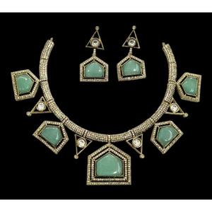 Ensemble de collier ras du cou Kundan lourd de qualité supérieure pour filles femmes AD CZ dos Minakari laiton plaqué or ethnique pour la fête - Product Image 1