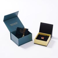 Boîte à bijoux magnétique Offre Spéciale en usine avec emballage de boîte-cadeau de bijoux magnétique d'accessoires