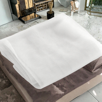 Moustiquaire rectangulaire légère blanche 48" x 72" pour le camping, les voyages, la couverture de lit, l'abri et la protection contre les insectes en extérieur