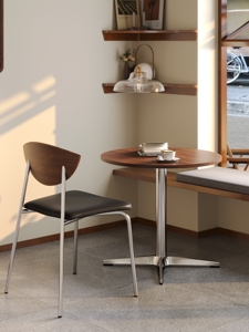 Ensemble table et chaises <span class=keywords><strong>de</strong></span> <span class=keywords><strong>café</strong></span> au design moderne pour desserts, snacks, hôtels, gîtes, réunions, salons <span class=keywords><strong>de</strong></span> thé ou restaurants - Product Image 2