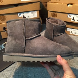 Bottines classiques pour femmes, dessus en cuir de vachette, doublure en fourrure artificielle, antidérapantes, chaudes pour l'hiver, bottes de neige <span class=keywords><strong>U</strong></span> - Product Image 2