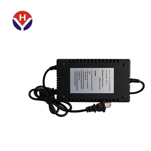 Chargeur de batterie au lithium pour vélo électrique étanche 60v 240W Port AC/DC pour Ebike et Scooter - Product Image 5
