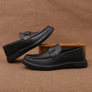 Mocassins en cuir véritable pour hommes, bout rond, à enfiler, semelle extérieure en caoutchouc respirant, semelle intermédiaire en EVA, chaussures décontractées toutes saisons - Product Image 2