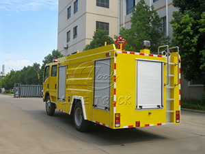 Camiones de Bomberos Isuzu ELF de 4cbm, Tipo de Tracción 4x2, 6 Ruedas, Vehículo Contra Incendios de Agua y Espuma para Uso Urbano - Product Image 5