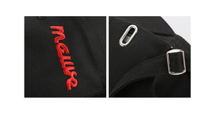 หมวกเบสบอลผ้าฝ้าย 100% ระบายอากาศ กันน้ำ สายยาว แบบสตรีทแฟชั่น สำหรับคู่รัก ตกแต่งด้วยหัวเข็มขัดโลหะประดับมุก - Product Image 3