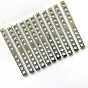 Wholesale 49.2/ 50 /52mm 6/ 7 /8 string Metal humbucker gitarre pickup spacer für kundenspezifische gebäude LP gitarre pickup kits