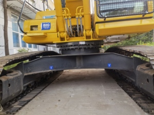 รถขุดมือสอง KOMATSU PC220 แข็งแรง ประหยัดน้ำมัน เหมาะสำหรับงานขุดขนาดใหญ่ และโครงการวางท่อในเขตเทศบาล - Product Image 4