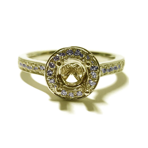 Bagues de fiançailles et de mariage personnalisées en or blanc 18 carats avec pavé de diamants véritables, style classique, pour femme - Product Image 3