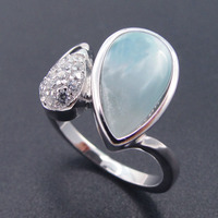 Superbe bague en larimar, bijoux Madewell, larimar en argent, anneau de nombril en larimar