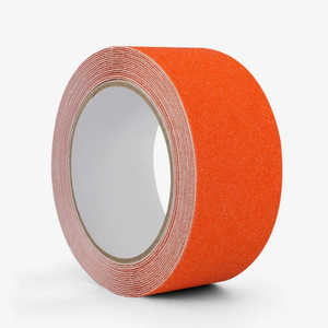 Cinta Antideslizante Industrial de Grano 80, PVC Negro, Impermeable y Resistente al Aceite, Adhesivo Sensible a la Presión para Exteriores - Product Image 1