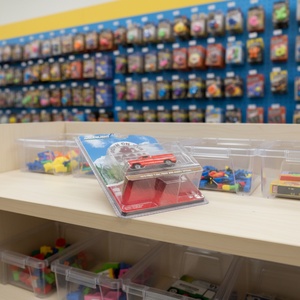 Estuche rígido transparente personalizado para Hot Wheels, bandeja de plástico ABS reciclable para coches de juguete y herramientas, fabricado en China - Product Image 3