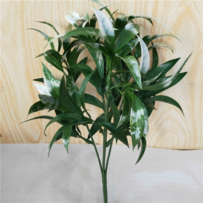 32cm antler leaves white green