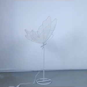 Nuevas alas de mariposa LED iluminadas, estilo moderno, accesorios decorativos para caminos, románticas, lámpara colgante, decoración de fondo para bodas, fiestas y banquetes. - Product Image 1