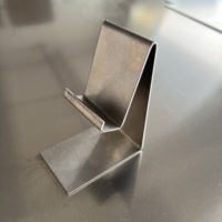 Produit personnalisé à partir d'aluminium, acier inoxydable à ressort, crochet plat, attache d'angle en acier triangulaire, support d'estampage, clip de ceinture