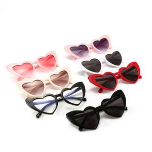 Gafas de Sol de Diseño para Mujer, Marca 2025, con Logotipo Personalizado, Montura Metálica Estilo Ojo de Gato, Retro, Forma de Corazón, Protección UV400 - Product Image 6