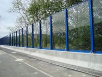 Panneau de barrière acoustique en polycarbonate anti-bruit au design moderne, barrières acoustiques transparentes pour applications autoroutières