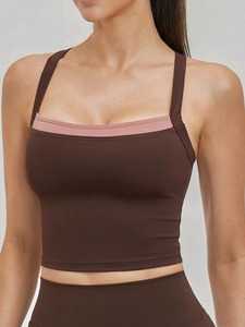 Débardeurs de sport pour femmes durables, respirants, anti-transpiration, extensibles dans quatre directions, avec dos croisé contrastant, pour le yoga et la gym - Product Image 1