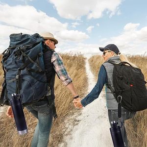 Robusto Portachiavi in Paracord con Moschettone, Clip in Alluminio Resistente, Cordino Intrecciato per Uomo e Donna, per Attività all'Aperto - Product Image 4