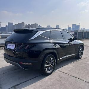 <span class=keywords><strong>Tucson</strong></span> <span class=keywords><strong>Hybride</strong></span> SUV <span class=keywords><strong>2023</strong></span> d'occasion Boîte automatique Volant à gauche Galerie de toit en alliage d'aluminium Tissu R17 Foncé 4L En promotion - Product Image 4