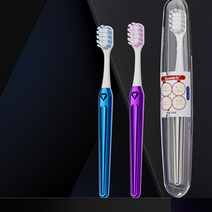 Gran oferta, cerdas en espiral personalizadas, cepillo de <span class=keywords><strong>dientes</strong></span> con mango dorado, <span class=keywords><strong>caja</strong></span> de plástico, paquete portátil de viaje, Hotel, cepillo de <span class=keywords><strong>dientes</strong></span> suave de lujo para adultos, OEM - Product Image 6