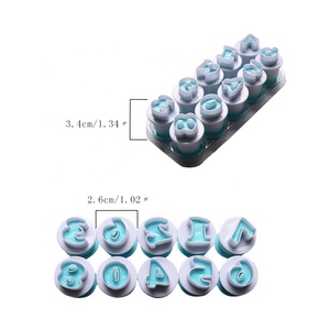 <span class=keywords><strong>Molde</strong></span> para Fondant con Letras del Alfabeto y Números, <span class=keywords><strong>Molde</strong></span> para Decoración <span class=keywords><strong>de</strong></span> Pasteles y Galletas, <span class=keywords><strong>Molde</strong></span> para Hornear, 26 Letras Pequeñas y <span class=keywords><strong>Molde</strong></span> para Galletas con Resorte - Product Image 5