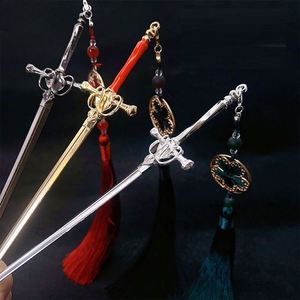 กิ๊บติดผมรูปดาบโลหะประดับพู่สำหรับผู้หญิง - Product Image 1