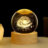 Boule de cristal en verre gravée en 3D, système solaire, lumière nocturne lumineuse, motif personnalisé, cadeau, décoration de bureau créative