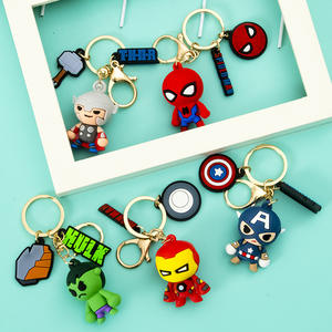 Porte-clés en métal personnalisé pour <span class=keywords><strong>voiture</strong></span>, design de dessin animé 3D Marvel Spider-Man <span class=keywords><strong>Hulk</strong></span>, décoration de sac pour femme, cadeau promotionnel - Product Image 2
