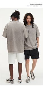เสื้อยืดผู้ชายผ้าฝ้าย 100% ลายกราฟิกสไตล์เรโทรแนวสตรีทแวร์ ทรงปกติ แขนสั้น ล้างสีแบบวินเทจ เป็นมิตรต่อสิ่งแวดล้อม - Product Image 2