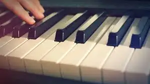 אנשי מקצוע לבן מוסיקה מקלדת פסנתר דיגיטלי גרנד מקלדת פסנתר Stand 88-מפתח מחירים