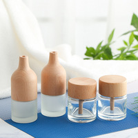 Vente en gros Flacon vide de luxe en verre pour diffuseur de parfum avec couvercle de 40ml 50ml