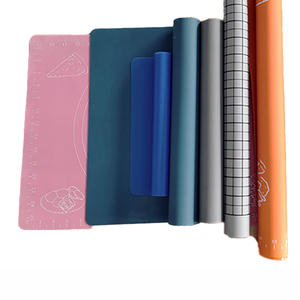 Tapis <span class=keywords><strong>en</strong></span> silicone multi-taille pour l'artisanat et la cuisine Tapis de cuisson <span class=keywords><strong>en</strong></span> silicone pliable pour la fabrication et tapis de <span class=keywords><strong>table</strong></span> <span class=keywords><strong>en</strong></span> silicone pour placer des objets - Product Image 2