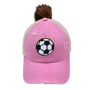 Casquette de football rétro américaine brodée, tendance streetwear, tenue quotidienne, maille personnalisable - Product Image 3
