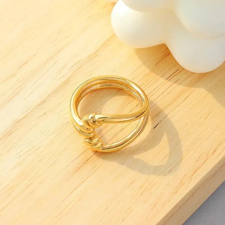 Minimalist 18k Gold Plated Knotted Twisted Rope Ring Knot Ring Waterproof Non Tarnish Free Stainless Steel accesorios mujer
