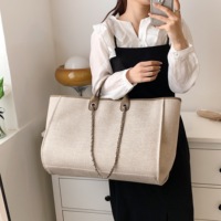 Sac fourre-tout en toile de grande capacité avec poignée et chaîne pour le shopping et les voyages S M L