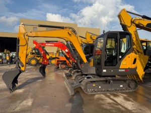 Excavatrice sur chenilles d'occasion XE60G PRO, économique, petite pelle de 6 tonnes pratique pour les travaux sur sites ruraux et la construction de canaux d'irrigation - Product Image 5