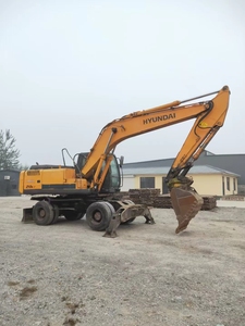 Excavadora Usada HYUNDAI 210W-9 de Corea del Sur, Excavadora de Ruedas 210W-7 Hyundai de 21t con Calidad Duradera a Bajos Precios - Product Image 2