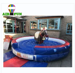 Tour d'amusement gonflable de taureau mécanique/équitation de taureau de rodéo gonflable/rodéo mécanique de taureau d'aventure pour des enfants et des adultes